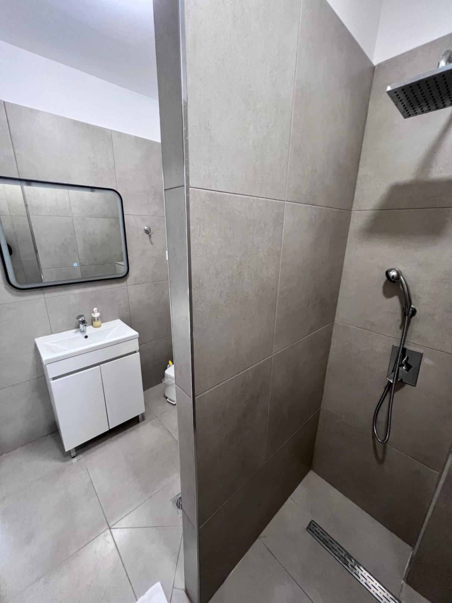 F Apartment Thessalonique Extérieur photo